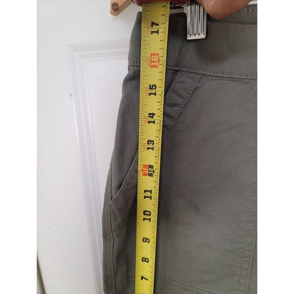 Style & Co Mid Rise Roll Cuff Shorts Size 8 Olive Green Cotton Blend - Picture 8 of 12